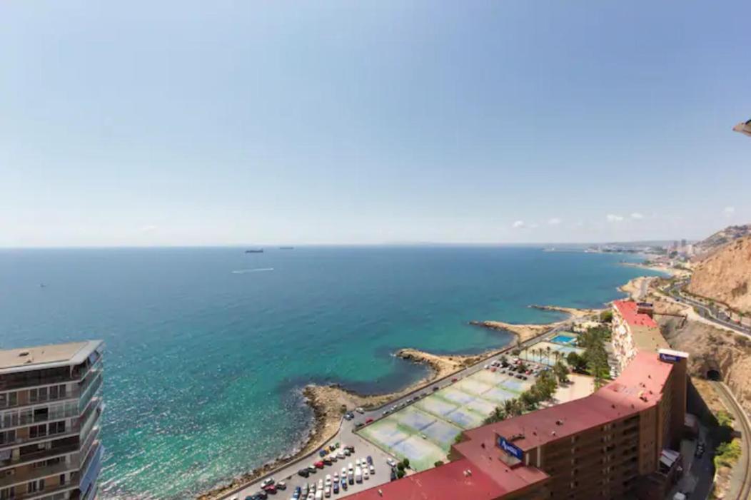 Beach Apartment With Fantastic Seaview Аликанте Екстериор снимка